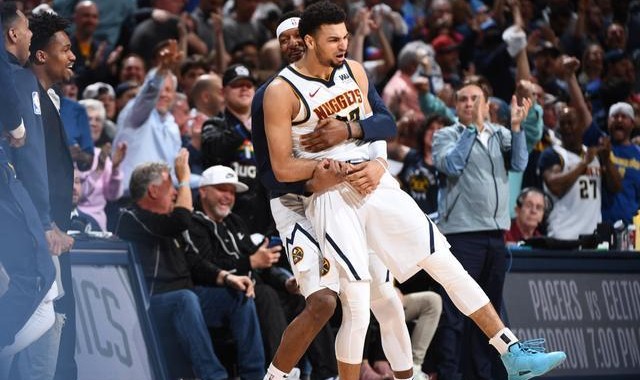  穆雷末节21分马刺逆转火箭  