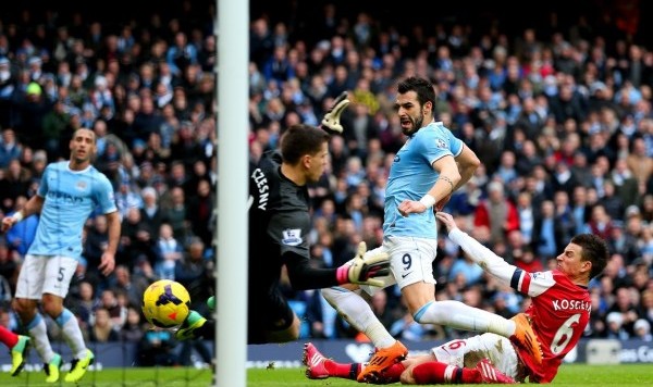  阿森纳终结曼城三十场主场不败神话  